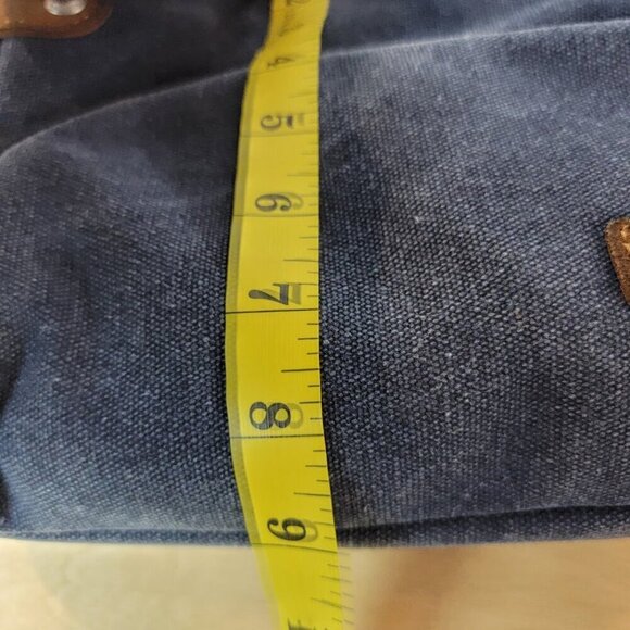 Travelon - Anti-Theft Heritage Crossbody with 5-Point Anti-Theft Protection - Picture 14 of 16